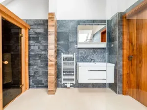 Pronájem kanceláře, Roztoky, Nad vinicemi, 393 m2