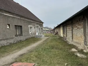 Pronájem komerčního pozemku, Červený Újezd, Hájecká, 750 m2