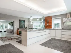 Prodej rodinného domu, Zeleneč, Štefánikova, 540 m2