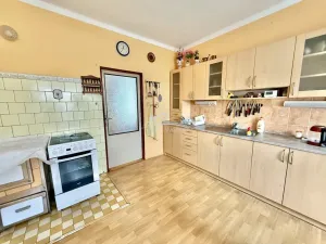 Pronájem rodinného domu, Pohled - Simtany, 140 m2