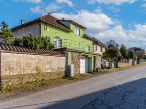 Prodej vícegeneračního domu, Úsobí, 365 m2