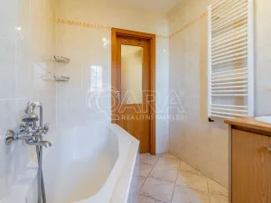 Prodej bytu 2+1, Plzeň - Doubravka, Skalní, 55 m2