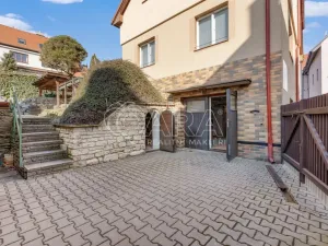 Prodej rodinného domu, Průhonice, Školní, 200 m2