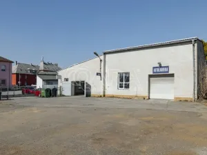 Pronájem výrobních prostor, Nový Jičín, Riegrova, 2293 m2