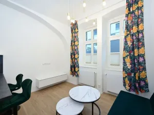 Pronájem bytu 2+kk, Praha - Košíře, Holečkova, 44 m2