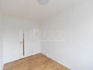 Pronájem bytu 2+kk, Praha - Bohnice, Radomská, 44 m2