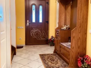 Prodej rodinného domu, Věšín, 264 m2