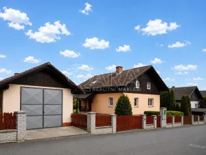 Prodej rodinného domu, Věšín, 220 m2