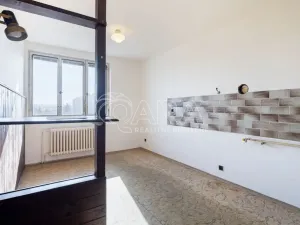 Prodej bytu 3+1, Praha - Vinohrady, Krátká, 79 m2