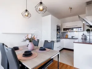 Prodej bytu 2+kk, Praha - Pitkovice, Májovková, 67 m2