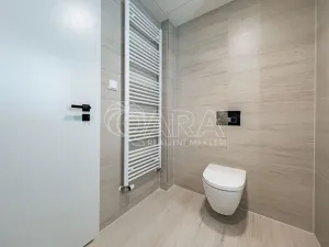 Pronájem bytu 1+kk, Praha - Hloubětín, Poděbradská, 39 m2