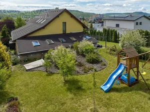 Prodej rodinného domu, Beroun - Beroun-Město, Vinařská, 215 m2