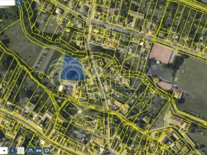 Prodej komerčního pozemku, Třebenice, 2527 m2