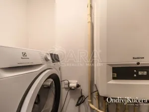 Prodej bytu 2+1, Praha - Smíchov, Janáčkovo nábřeží, 65 m2