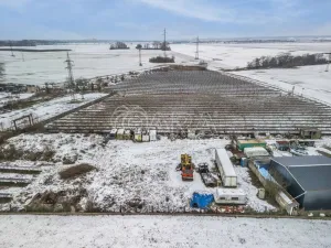 Prodej komerčního pozemku, Mlékojedy, 3769 m2