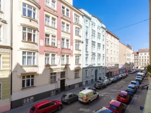 Prodej bytu 1+1, Praha - Holešovice, Jirečkova, 53 m2