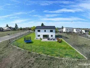 Prodej pozemku pro bydlení, Praha - Kyje, Pivoňská, 694 m2