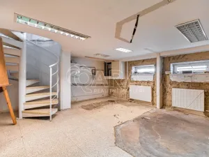 Prodej obchodního prostoru, Ostrava - Svinov, Bílovecká, 94 m2