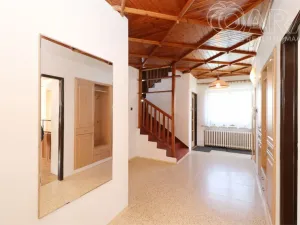 Prodej rodinného domu, Statenice - Černý Vůl, Kralupská, 210 m2