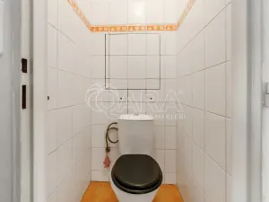 Prodej bytu 3+1, Praha - Černý Most, Vybíralova, 77 m2