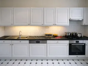 Pronájem bytu 4+1, Praha - Josefov, Pařížská, 151 m2