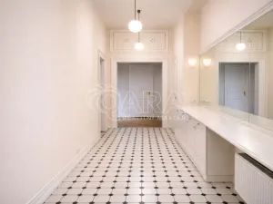 Pronájem bytu 4+1, Praha - Josefov, Pařížská, 151 m2