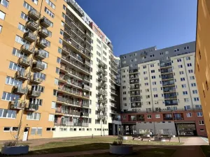 Prodej bytu 2+kk, Praha - Troja, Hnězdenská, 44 m2