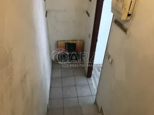 Pronájem obchodního prostoru, Praha - Nové Město, Žitná, 24 m2