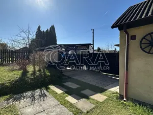 Pronájem rodinného domu, Komárov, Sadová, 50 m2