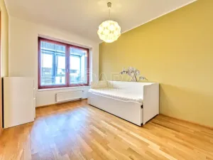 Pronájem bytu 2+kk, Dolní Břežany, Náměstí Na Sádkách, 58 m2