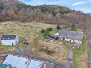 Prodej pozemku pro bydlení, Linhartice, 748 m2