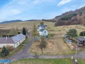 Prodej pozemku pro bydlení, Linhartice, 748 m2