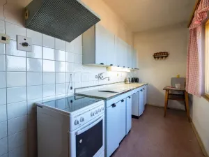 Prodej rodinného domu, Praha - Suchdol, Stržná, 233 m2