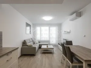 Pronájem bytu 2+kk, Praha - Dolní Měcholupy, Honzíkova, 60 m2