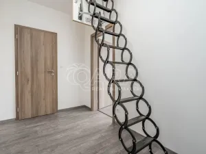 Prodej bytu 2+kk, Praha - Hlubočepy, Ke Smíchovu, 47 m2