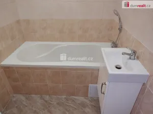 Pronájem bytu 3+1, Děčín - Děčín VI-Letná, U Tvrze, 72 m2