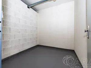 Pronájem bytu 1+kk, Praha - Hloubětín, Poděbradská, 32 m2