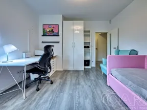 Prodej rodinného domu, Babice, Lomená, 293 m2