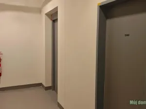 Pronájem bytu 1+kk, Praha - Vysočany, Poděbradská, 35 m2