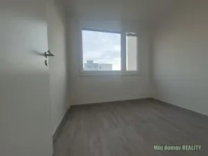 Pronájem bytu 2+kk, Praha - Letňany, Ostravská, 40 m2