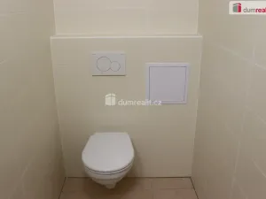 Pronájem kanceláře, Břeclav, náměstí T. G. Masaryka, 39 m2