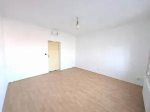 Pronájem bytu 1+1, Cebiv, 36 m2