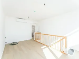 Prodej bytu 2+kk, Praha - Libeň, Zenklova, 48 m2