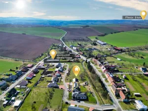 Prodej pozemku pro bydlení, Hradčany, 1301 m2