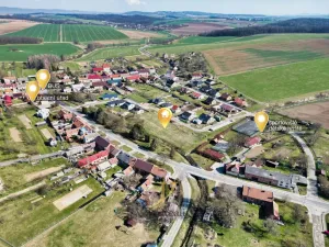 Prodej pozemku pro bydlení, Hradčany, 1299 m2