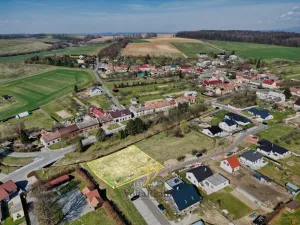 Prodej pozemku pro bydlení, Hradčany, 1376 m2