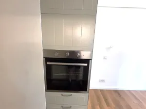 Prodej bytu 1+kk, Praha, Nad Kajetánkou, 17 m2