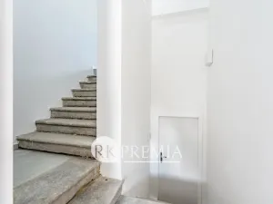 Pronájem bytu 2+kk, Teplice, Revoluční, 56 m2