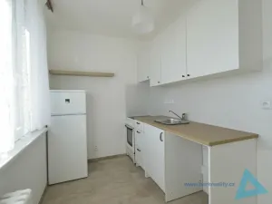 Pronájem bytu 1+kk, Nová Paka, Achátová, 36 m2
