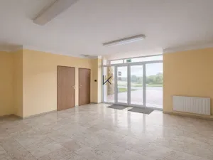 Pronájem kanceláře, Praha - Hostivař, V Chotejně, 407 m2